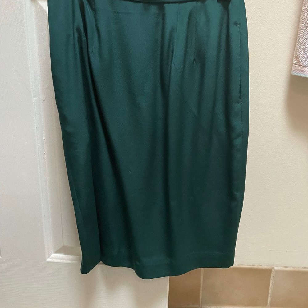 Valerie Stevens Silk Skirt Suit in Emerald Green - Picture 7 of 14